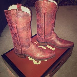 Lucchese Hand Crafted Red Crackle Boot 💕